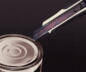 Tajima Sustiprintas gumuotas peilis su 18mm geležtėmis, auto-lock fiksatoriumi,Tajima Dora 5