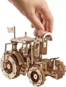 UGEARS TRAKTOR ZWYCIĘŻY MODELS DREWNIANE PUZZLE 3D 3