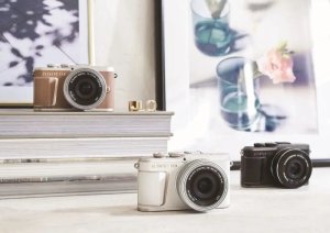 Lustrzanka Olympus Olympus PEN E-PL10 + ED 14-42mm EZ PANCAKE (Black) 19