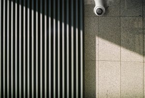 Kamera IP Deltaco WiFi kamera SMART HOME z silnikiem do podnoszenia i obracania, zewnętrzna, IP65, 2MP, ONVIF, biała / SH-IPC08 5