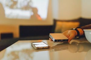 Projektor Aiptek MobileCinema i70 LED 800 x 480px 70lm DLP 2