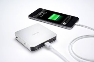 Projektor Aiptek MobileCinema i70 LED 800 x 480px 70lm DLP 7