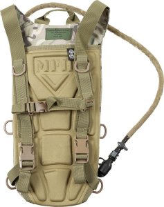 Plecak turystyczny MFH Plecak hydracyjny z pokrowcem TPU "Extreme" 2,5 l operation-camo 2