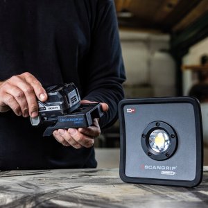 Latarka Scangrip Akumuliatorinio prožektoriaus NOVA 2 CONNECT 2000 lm korpus, Scangrip 3