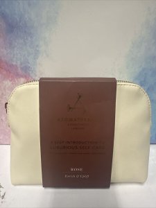 Aromatherapy Associates 3 Step Introduction To Luxurious Self-Care Set Aromatherapy Associates: Rose, Enrich and Uplift, Shower Oil, 50 ml + Rose, Exfoliating Scrub, 50 ml + Rose, Enrich and Uplift, Clay Mask, 50 ml For Women 1