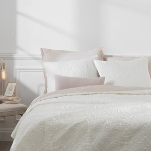 Atmosphera Narzuta w kolorze ivory z poduszkami dekoracyjnymi, kapa na łóżko, narzuta na wersalkę, narzuty na łóżko do sypialni nowoczesne 4