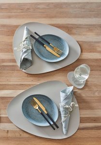 Zeller Podkładka na stół ze skóry syntetycznej, 34 x 42 cm, kremowy, ZELLER 2