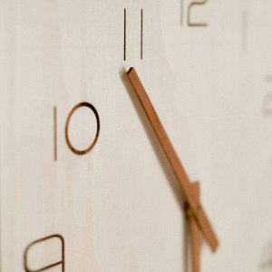 TODAY Zegar ścienny drewniany Simplicity 3