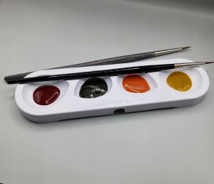 Creative Tools Creative Tools: Paletka do farb i tuszów (bia³a) 3