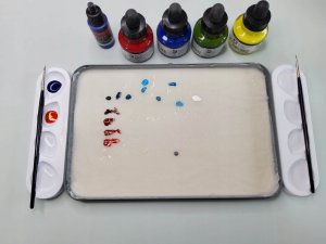 Creative Tools Creative Tools: Paletka do farb i tuszów (bia³a) 6