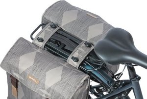 Basil Torba na bagażnik ELEGANCE DOUBLE PANNIER BAG MIK 40-49L, MIK System (ready to go) wodoodporna chateau taupe 6