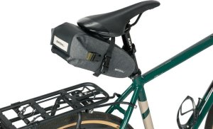 Basil Torebka podsiodłowa BASIL NAVIGATOR STORM SADDLE BAG 1.5L, mocowanie na paski, wodoodporna grey black (NEW 2024) 7