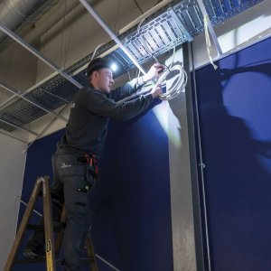 Scangrip Galvos lempa Scangrip HEAD LITE A, 150 lm, 3 x AAA, motion sensor, IP54 12