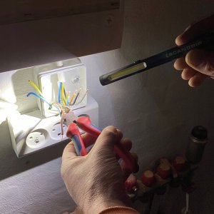 Scangrip Akumulatorowa latarka długopisowa LED 200 lm WORK PEN 200 R 03.5127 (SG035127) 7