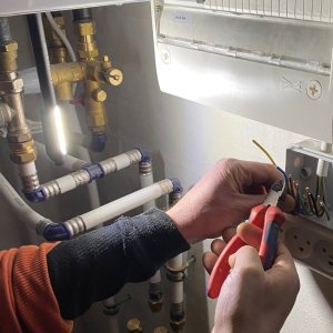 Scangrip Akumulatorowa latarka długopisowa LED 200 lm WORK PEN 200 R 03.5127 (SG035127) 9