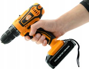 Wiertarko-wkrętarka Rosfix WIERTARKO WKRĘTARKA AKUMULATOROWA 21V 2AH POZIOMICA WIERTŁA METALU ROSFIX 12