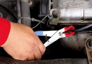 King Tony SZCZYPCE DO PRZEWODÓW ŚWIEC ZAPŁONOWYCH King Tony 2