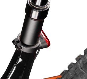 Lupine Lampka tylna do e-bike C14 45 Lumenów, Fabryczne wyjście pod Shimano, Zintegrowana z zaciskiem sztycy, Średnica obejmy 34.9mm 3