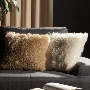 Eurofirany Poszewka welwetowa włochata SANA 45X45 pudrowa 3