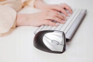 Mysz BakkerElkhuizen Handshake Wireless VS4 myszka Po lewej stronie RF Wireless Laser 2400 DPI 3