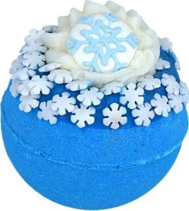 Bomb Cosmetics Baby It's Cold Outside Bath Blaster musująca kula do kąpieli 160g 1