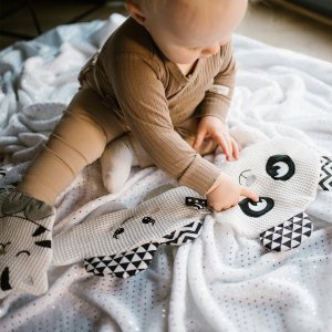 BabyOno 1535 PRZYTULANKA SZELEŚCIK KITTY BLINK & SHINE 3