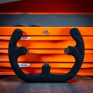 Asetek Asetek SimSports GT Rim - Open D, Wildleder 2