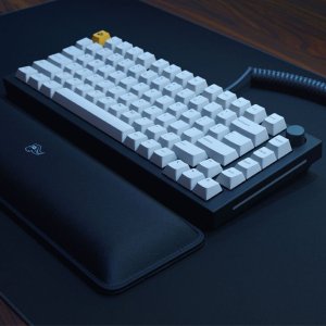 Klawiatura Triton Glorious GMMK Pro Black Slate 75% TKL Keyboard - Pre built, ISO DE-Layout - black 2