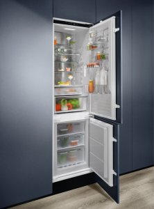 Lodówka Electrolux Electrolux ENC8MC19S 2