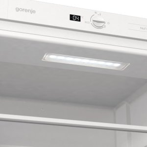 Lodówka Gorenje Gorenje Refrigerator | NRKI418EE1 | Energy efficiency class E | Built-in | Combi | Height 177.2 cm | No Frost system | Fridge net capacity 180 L | Freezer net capacity 68 L | Display | 39 dB | White 3