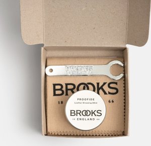 Brooks Zestaw do pięlęgnacji siodełka BROOKS LEATHER SADDLE CARE KIT (NEW) 4