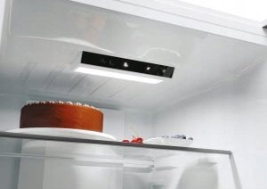 Lodówka Candy Candy Refrigerator | CNCQ2T618EX | Energy efficiency class E | Free standing | Combi | Height 185 cm | No Frost system | Fridge net capacity 235 L | Freezer net capacity 120 L | 38 dB | Inox 3