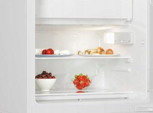Lodówka Candy Candy Refrigerator | CM4SE68W | Energy efficiency class E | Built-in | Larder | Height 82.6 cm | Fridge net capacity 95 L | Freezer net capacity 16 L | 40 dB | White 4