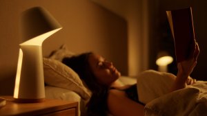 Lampa stołowa Signify Philips Hue White & Col. Amb. Twilight lampka stołowa biały 9
