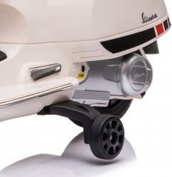 Milly Mally Pojazd na akumulator Vespa GTS Super White 7