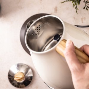 Klausberg CZAJNIK ELEKTRYCZNY ZE STALI NIERDZEWNEJ 1.7L BIAŁY KLAUSBERG KB-7708 5