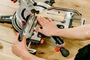 Metabo METABO PIŁA UKOŚNICA Z POSUWEM 1800W 216mm 305 x 72 mm KGSV 72 XACT SYM 6