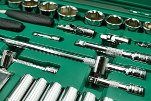 Zestaw narzędzi SATA SATA ZESTAW KLUCZY  124el  1/4"  3/8" 1/2"WALIZKA 5