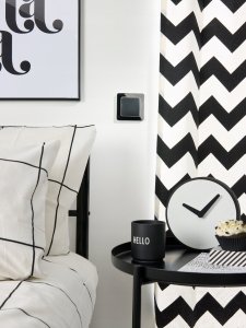 SCHNEIDERE Gniazdo podwójne z uziemieniem Schneider Sedna Design SDD112275 z przesłonami do systemu ramkowego beżowe Design & Elements 10