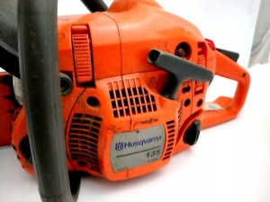 Piła łańcuchowa Husqvarna Chainsaw HUSQVARNA 135 Mark II 5