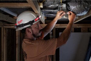 Latarka Milwaukee MILWAUKEE.FLASHLIGHT L4HLRP-301 HEAD LAMP 600lm IP54 15