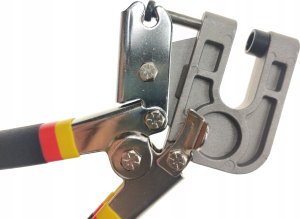 Sourcing Pliers for connecting profiles 7