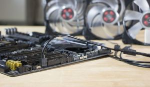 Cooler Master 4-pin - 4-pin x3, 0.58m, Czarny (R4-ACCY-RGBS-R2) 12