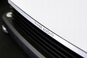 Kolumna Fyne Audio F 501 WHITE HG Kolumna głośnikowa fornir 9