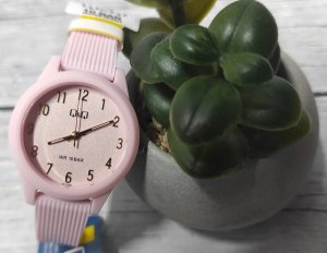 Zegarek Q&Q Zegarek QQ VS13-005 Różowy Młodzieżowy Lekki 2