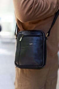 Peterson Skórzana praktyczna saszetka przez ramię Peterson NoSize 10