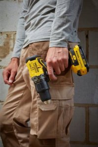 Wiertarko-wkrętarka Stanley SFMCD715C2K 18 V 2 x akumulator 1.5 Ah 4