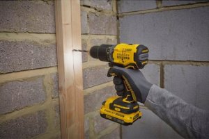 Wiertarko-wkrętarka Stanley SFMCD715C2K 18 V 2 x akumulator 1.5 Ah 8