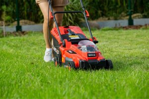 Kosiarka akumulatorowa Yato YT-85223 8