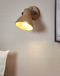 Kinkiet Beliani Lampa ścienna drewno mango ciemna PERIYAR 10